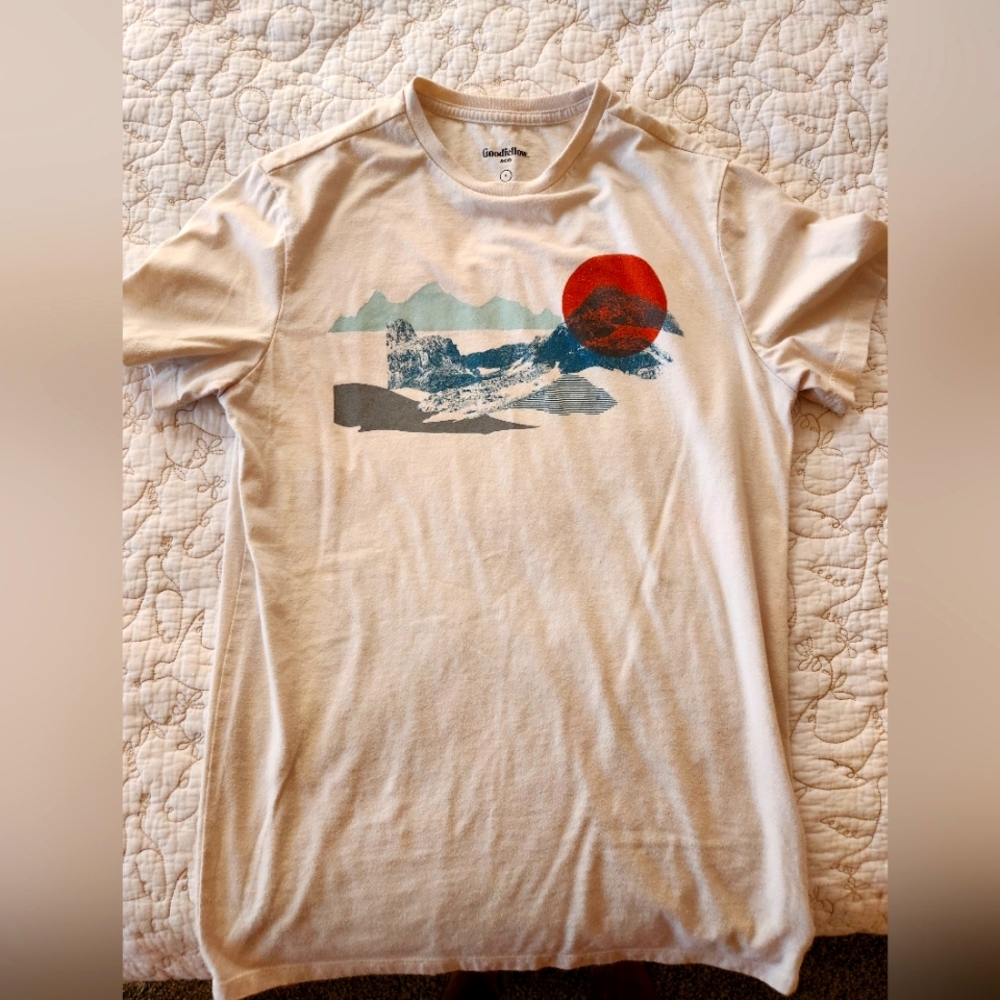 Graphic Tee